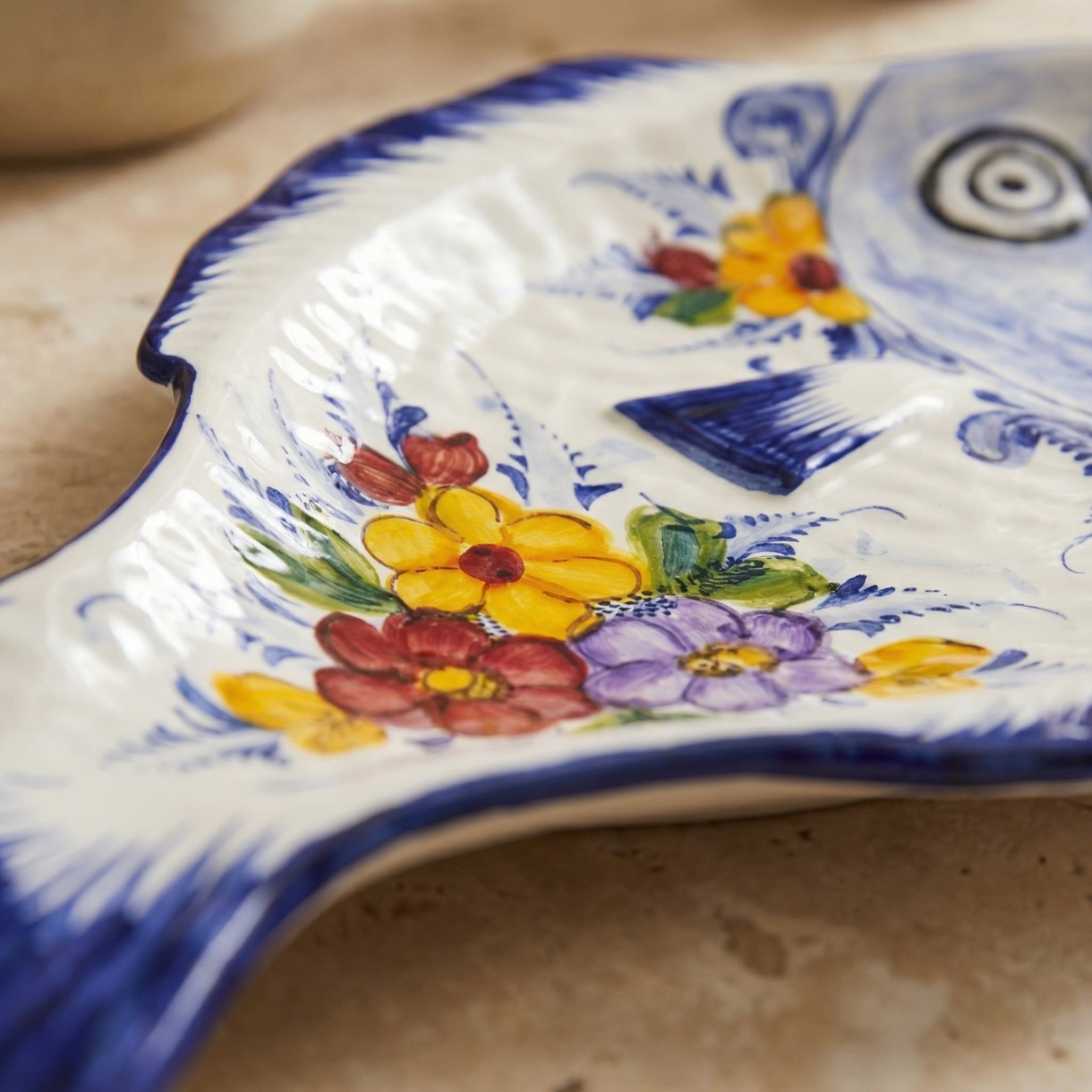 Fish Plate Portugal Flower (2 sizes)