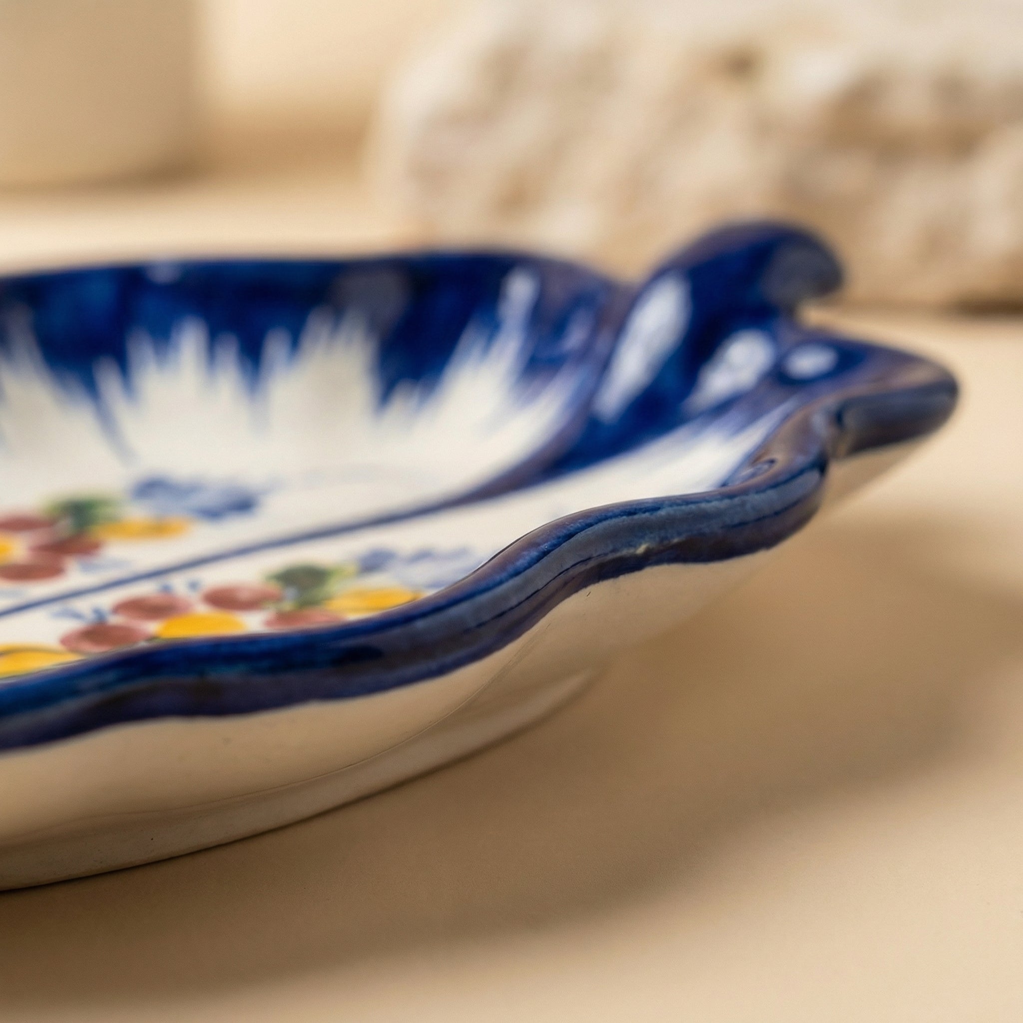 Leaf Dish Portugal Flower