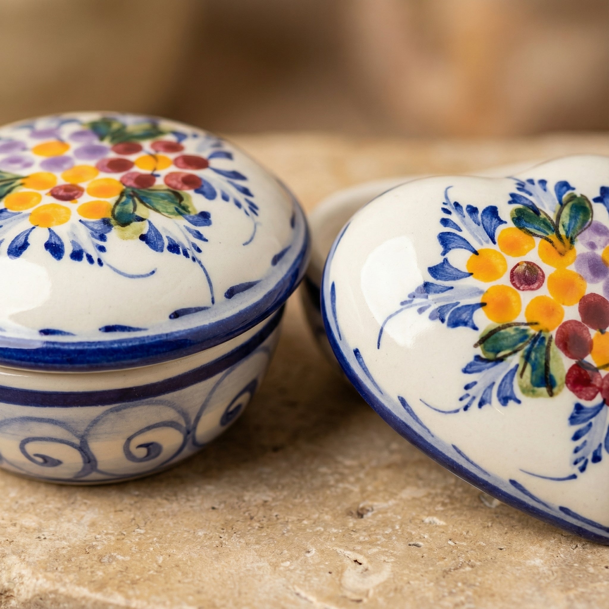 Coffret à bijoux rond et cœur, motif floral du Portugal 