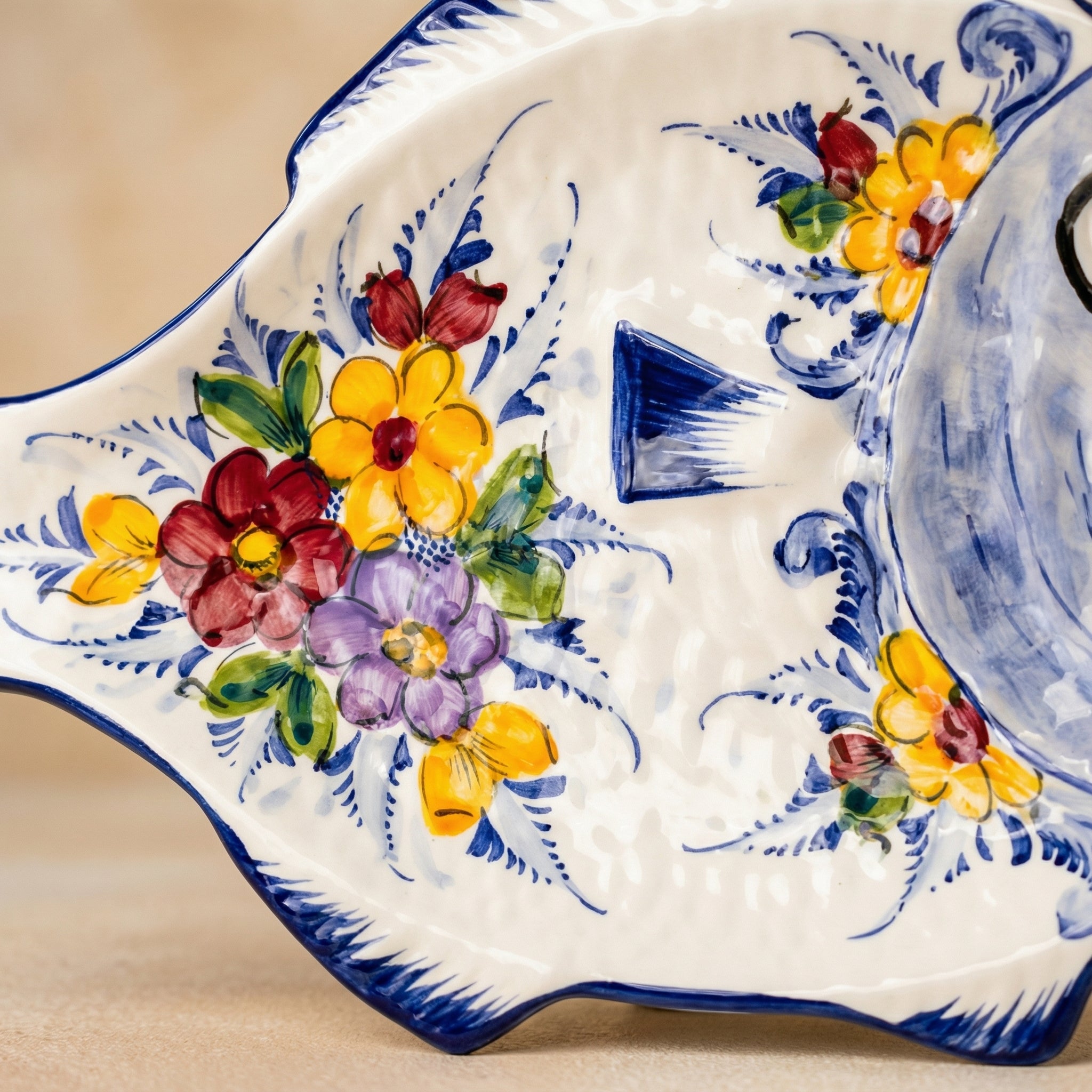 Fish Plate Portugal Flower (2 sizes)