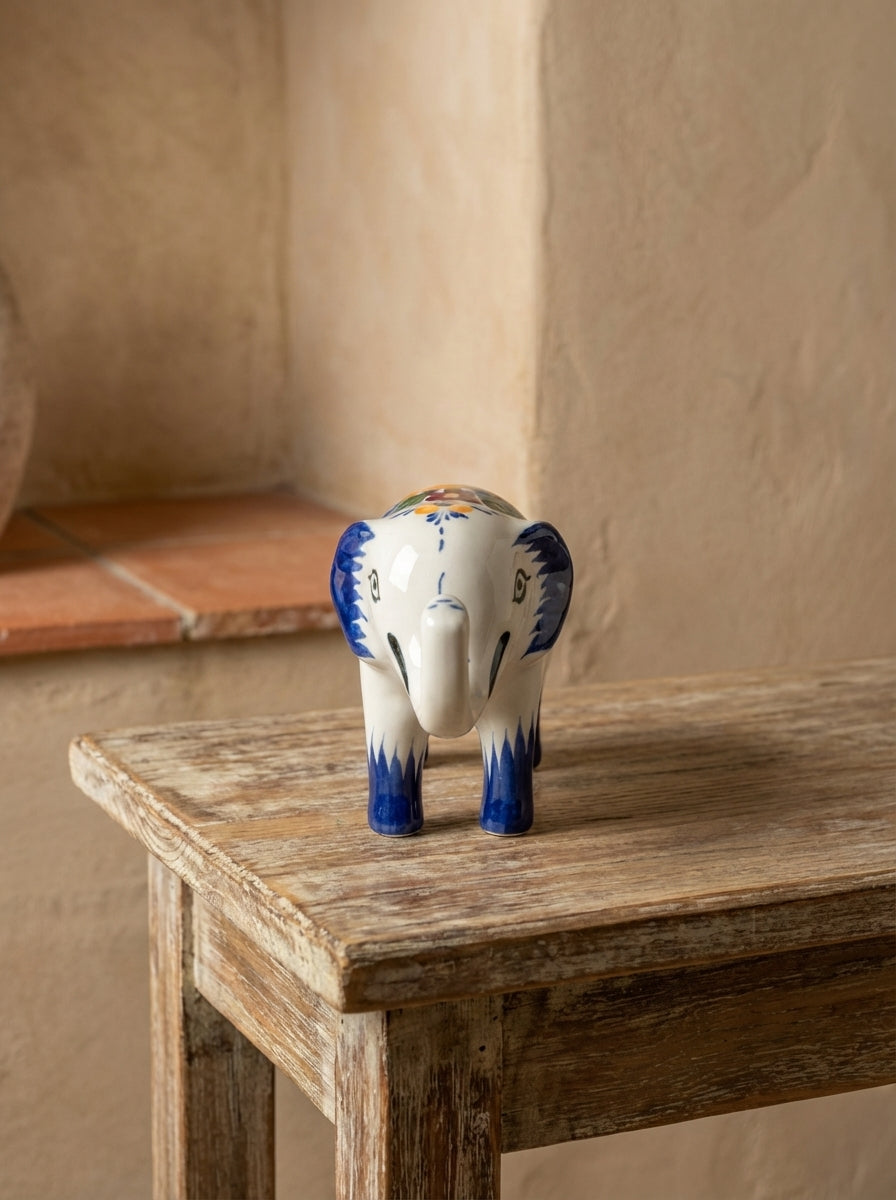 Figurine d'éléphant Portugal Fleur